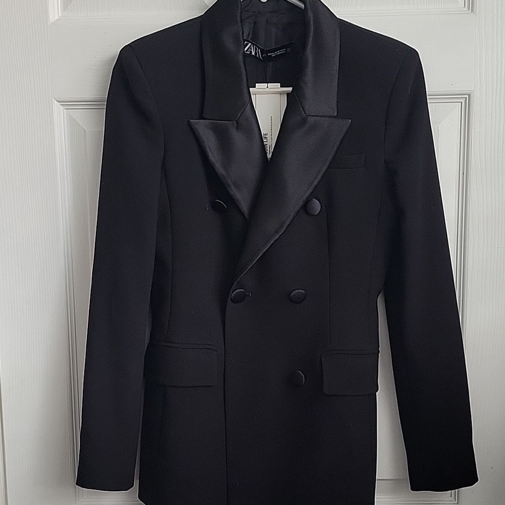 Zara Black Blazer with Satin Lapel